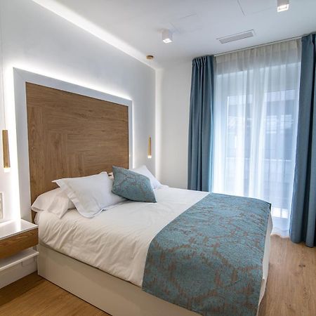 Mq Suites Veronica Valdepeñas Εξωτερικό φωτογραφία