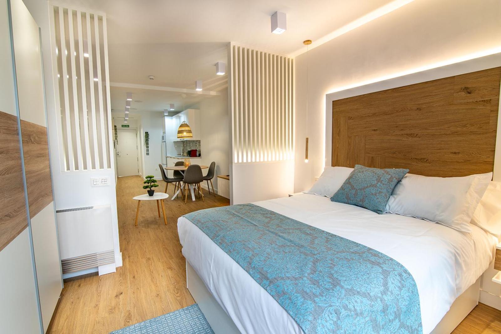 Mq Suites Veronica Valdepeñas Εξωτερικό φωτογραφία